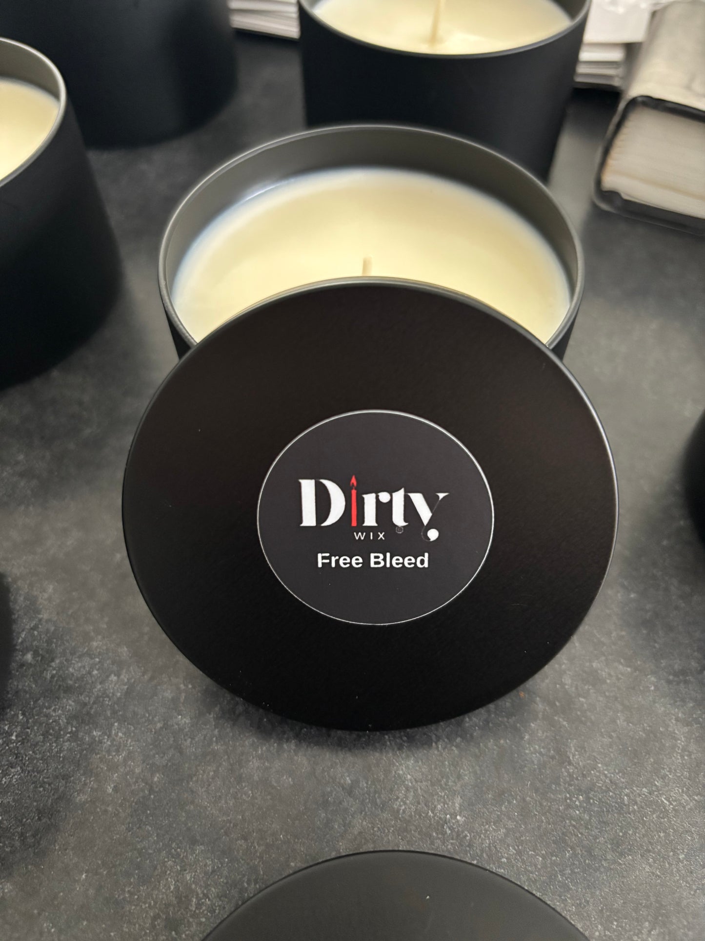 Free Bleed Candle