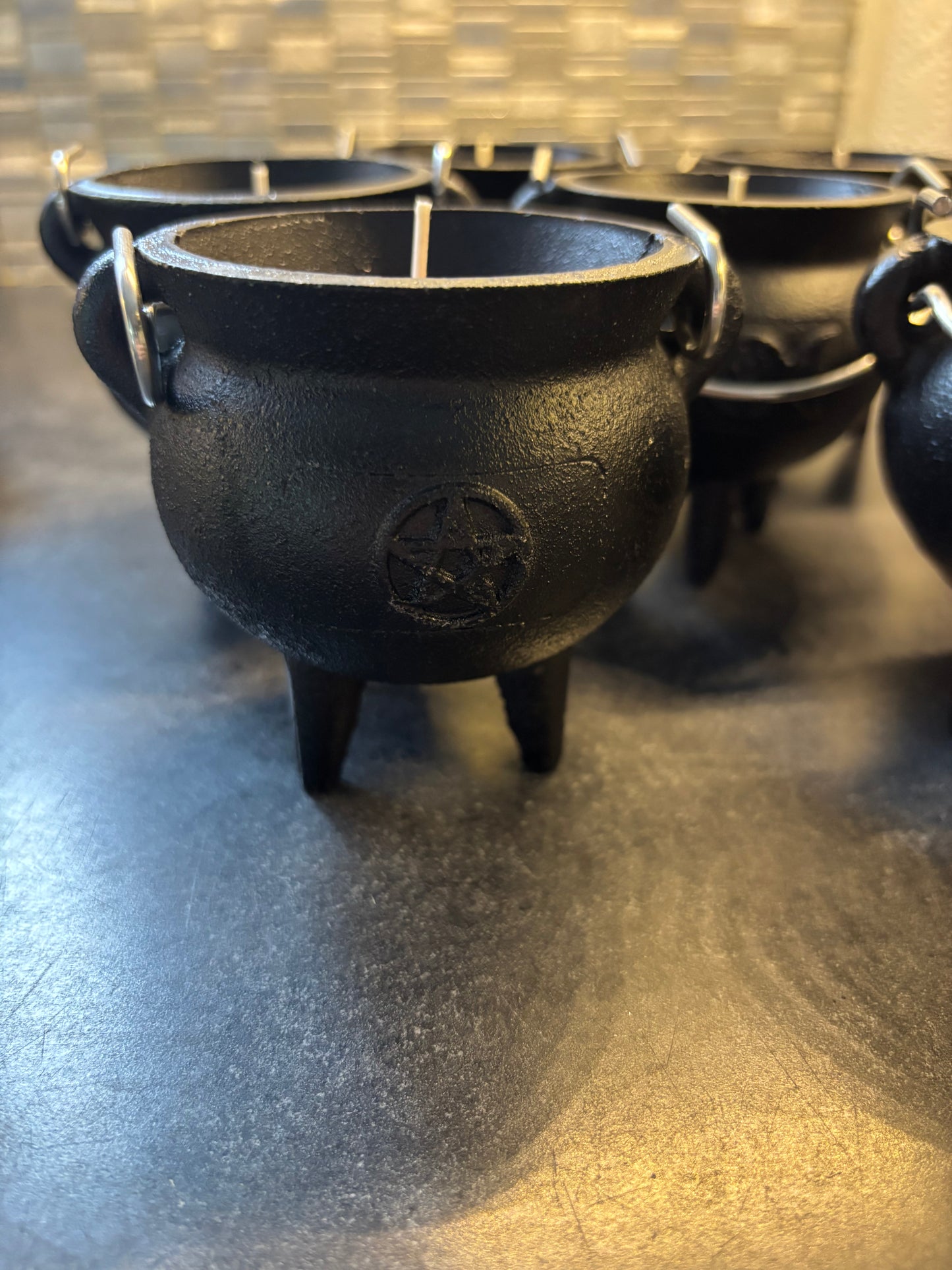 Mystery mini cauldrons!