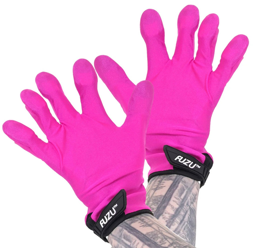 Fuzu Vibrating Small Massage Gloves in Pink